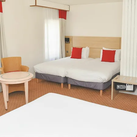 Maisons Du Monde & - La Rochelle Vieux Port Szálloda 3*