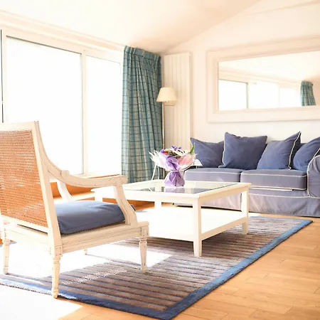 Maisons Du Monde & - La Rochelle Vieux Port 3*
