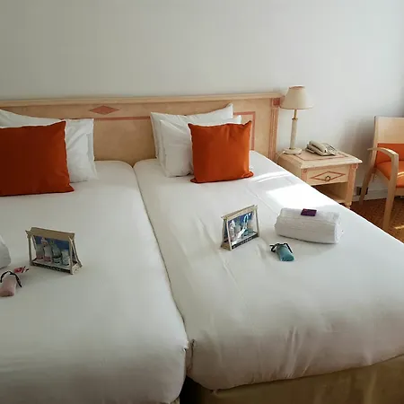 Maisons Du Monde & - La Rochelle Vieux Port 3*